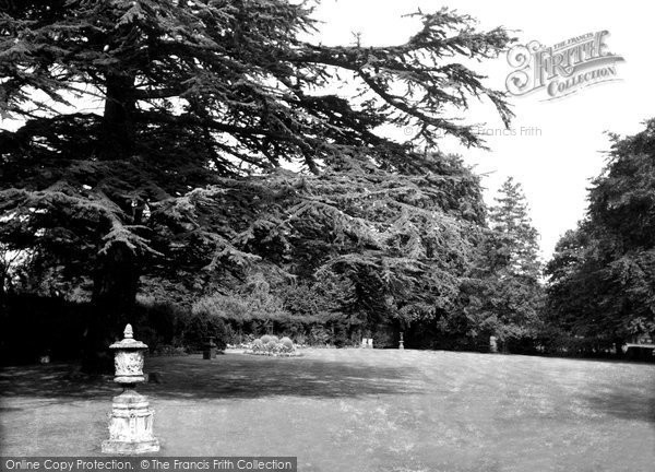 Photo of Saffron Walden, Bridge End Gardens, The Dutch Gardens 1937