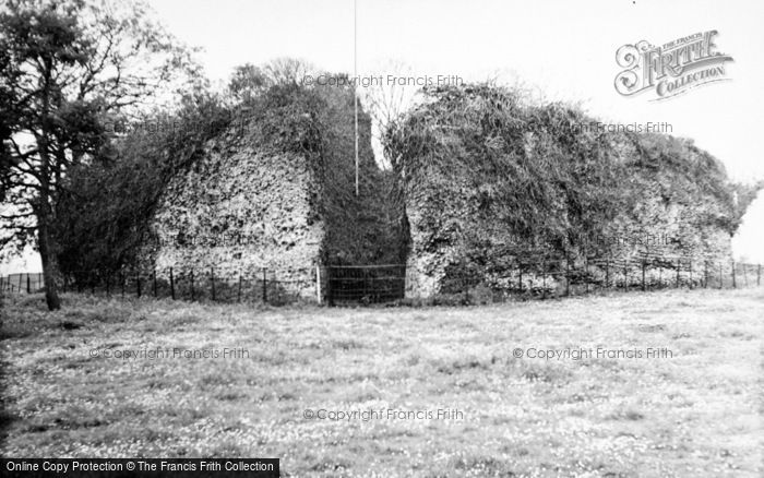 Photo of Saffron Walden, Castle 1950