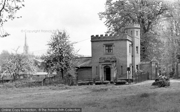 Photo of Saffron Walden, Entrance To Park c.1955