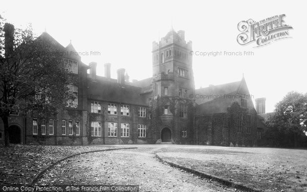 Photo of Saffron Walden, Friends School 1912