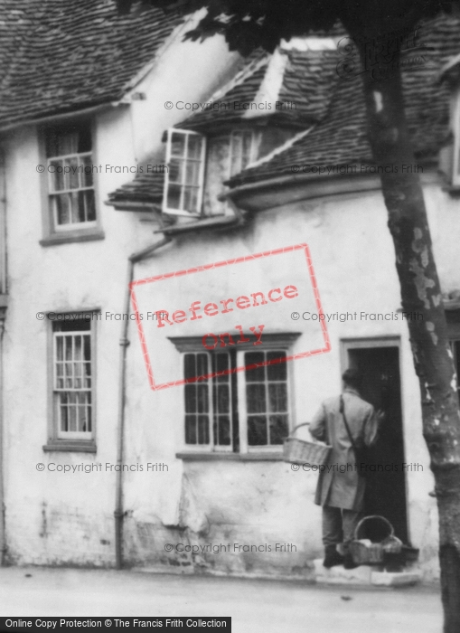 Photo of Saffron Walden, High Street, A Salesman 1937