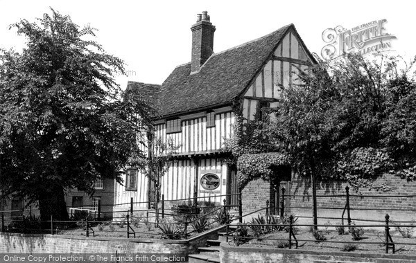 Photo of Saffron Walden, The Close c.1955