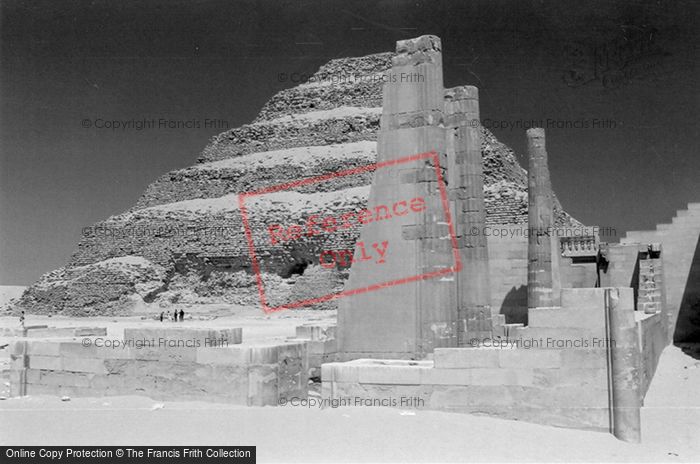 Photo of Sakkarah, (Saqqara) Step Pyramid 2004