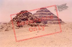 Step Pyramid Of Usakhaf 2004, Sakkarah