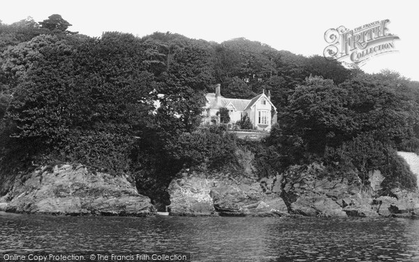 Photo of Salcombe, The Moult c.1935