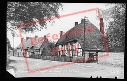 Thatched Cottages c.1955, Salford Priors