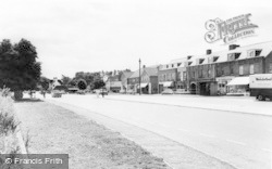 Brighton Road c.1965, Salfords