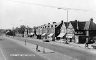 High Street c.1965, Salfords
