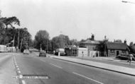 High Street c.1965, Salfords