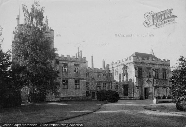 Photo of Salisbury, Bishops Palace 1911