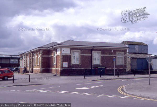 Photo of Salisbury, Brunel Street, Gwr Station 1995