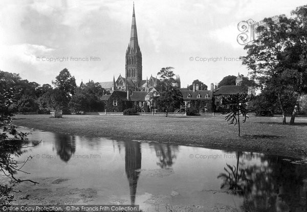 Photo of Salisbury, Cathedral And Bishops Palace 1906