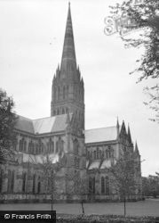 Cathedral c.1950, Salisbury