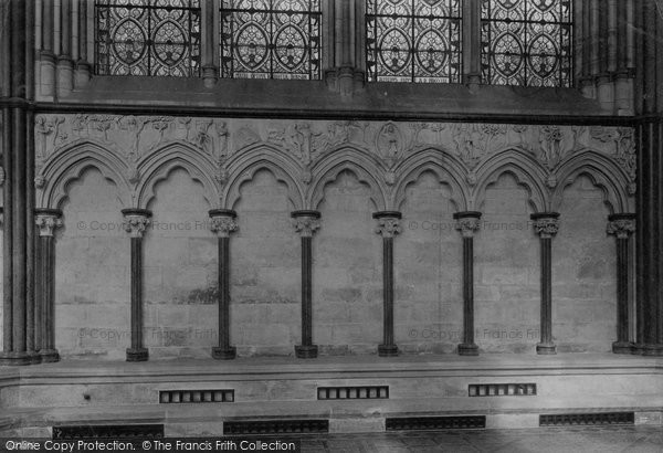 Photo of Salisbury, Cathedral, Chapter House 1911