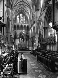 Cathedral, Choir East 1919, Salisbury