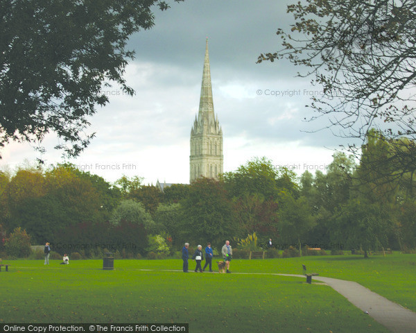 Photo of Salisbury, Cathedral From Elizabeth Gardens 2004