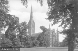 Cathedral, North West 1911, Salisbury
