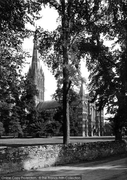 Photo of Salisbury, Cathedral, North West 1911