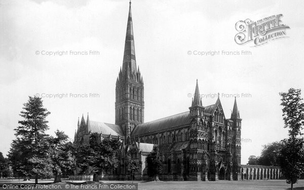 Photo of Salisbury, Cathedral, North West 1923