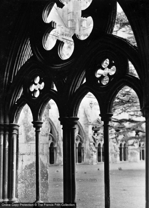 Photo of Salisbury, Cathedral, The Cloisters c.1910