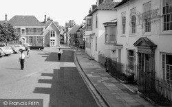 Close Entrance c.1965, Salisbury