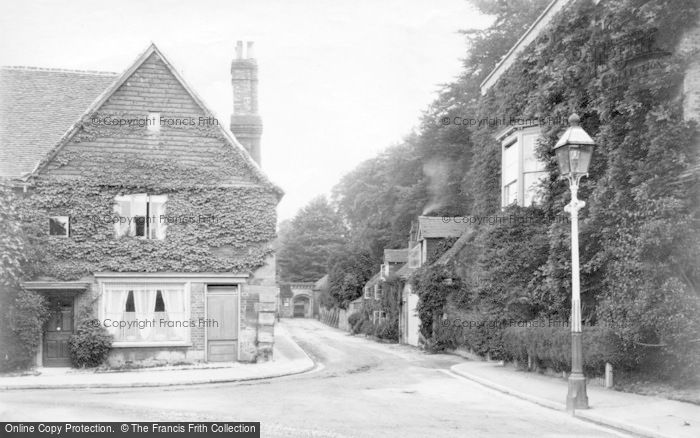 Photo of Salisbury, De Vaux Road 1913