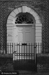 Doorway In The Close 2004, Salisbury