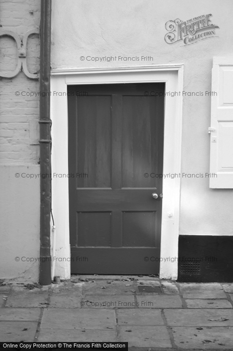 Photo of Salisbury, Fisherton Street, Doorway 2004