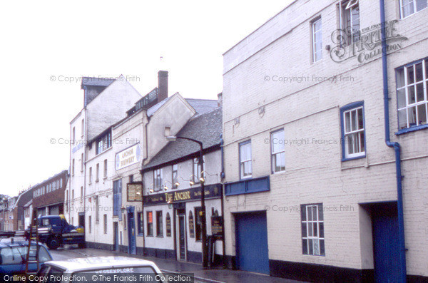 Photo of Salisbury, Gibbs Mews Brewery 1992