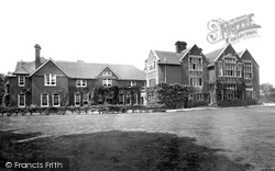 Salisbury, Godolphin School 1928