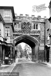 High Street Gate 1913, Salisbury