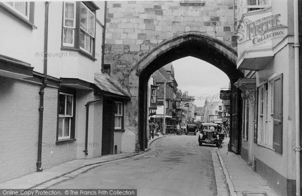 Photo of Salisbury, High Street Through The Arch c.1955