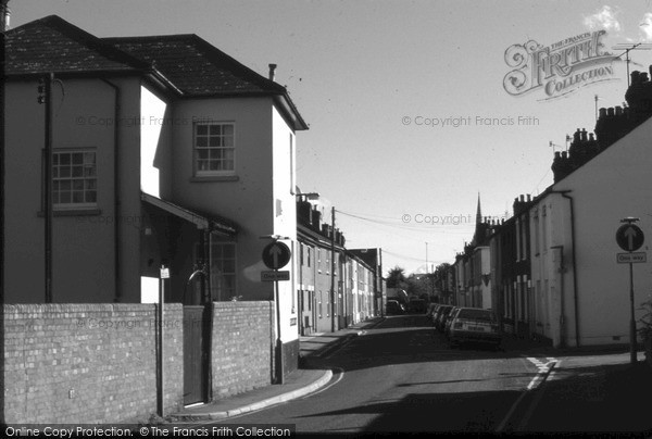 Photo of Salisbury, Meadow Road 1997