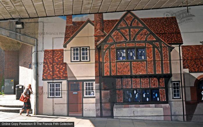 Photo of Salisbury, Milford Street Mural c.2011