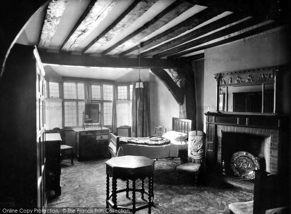 Photo of Salisbury, Old George Hotel, Fitzwarren Chamber 1928