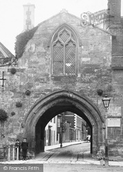 St Ann's Gate 1906, Salisbury
