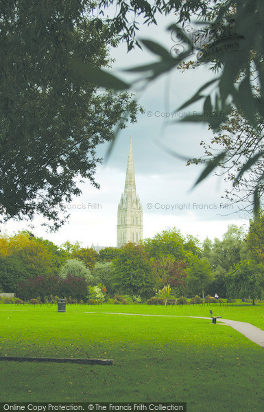 Photo of Salisbury, The Cathedral 2004