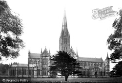 The Cathedral, North Side 1887, Salisbury