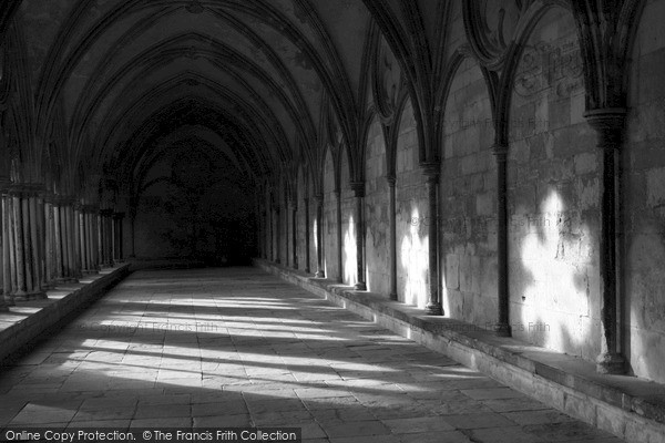 Photo of Salisbury, The Cathedral, The Cloisters 2004