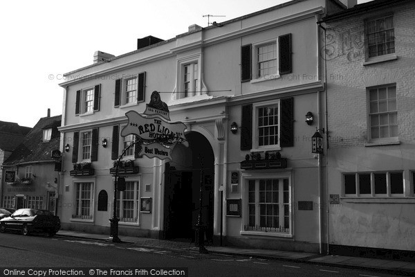 Photo of Salisbury, The Red Lion Hotel 2004