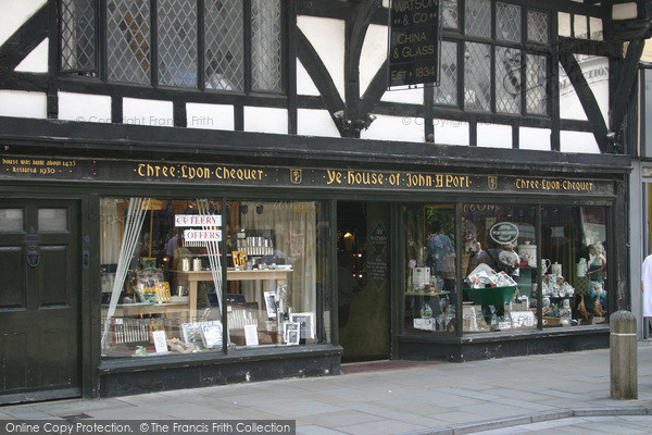 Photo of Salisbury, Watson's China Shop 2004