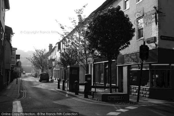 Photo of Salisbury, Winchester Street 2004