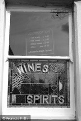'wines And Spirits' Window 2004, Salisbury