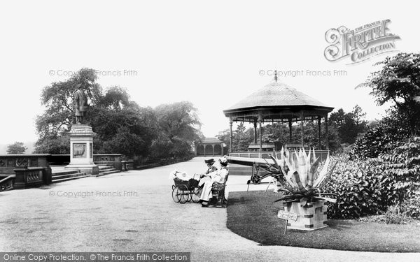 Photo of Saltaire, Roberts Park 1909