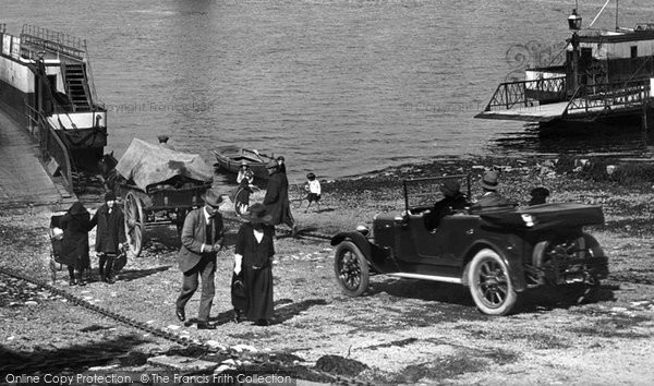 Photo of Saltash, Disembarking The Ferry 1924
