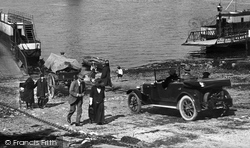Disembarking The Ferry 1924, Saltash