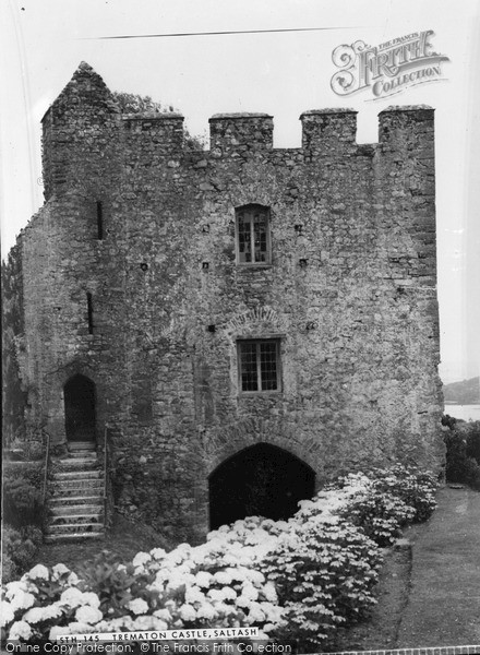 Photo of Saltash, Trematon Castle c.1965