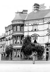Saltburn-By-The-Sea, A Regent Circus Property 1913, Saltburn-By-The-Sea