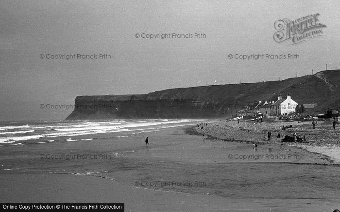 Photo of Saltburn By The Sea, Huntcliff And Ship Inn c.1955