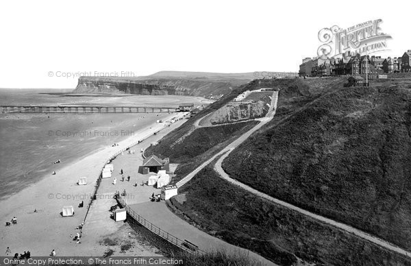 Photo of Saltburn By The Sea, Looking East 1923